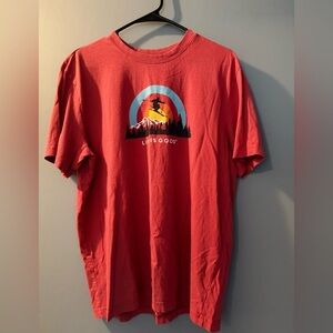 Life is Good Men's Sz L Graphic Crusher T-Shirt with Skiing Design